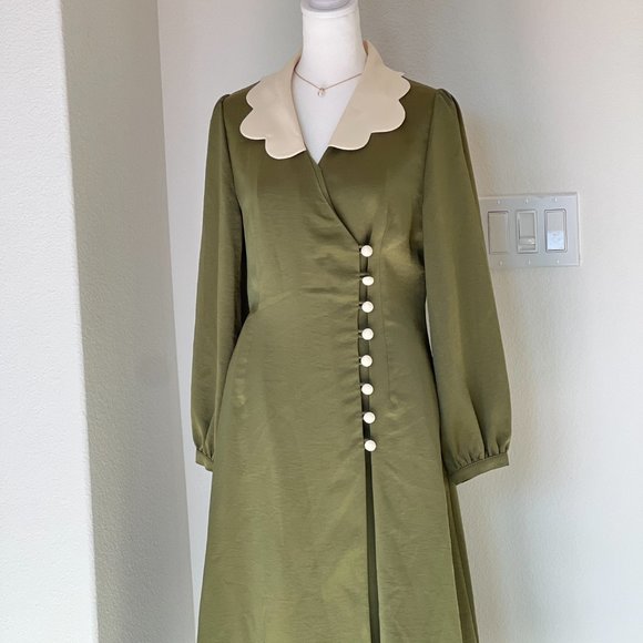 WConcept French Retro Petaloid Collar Khaki Dress with Buttons - Picture 14 of 15